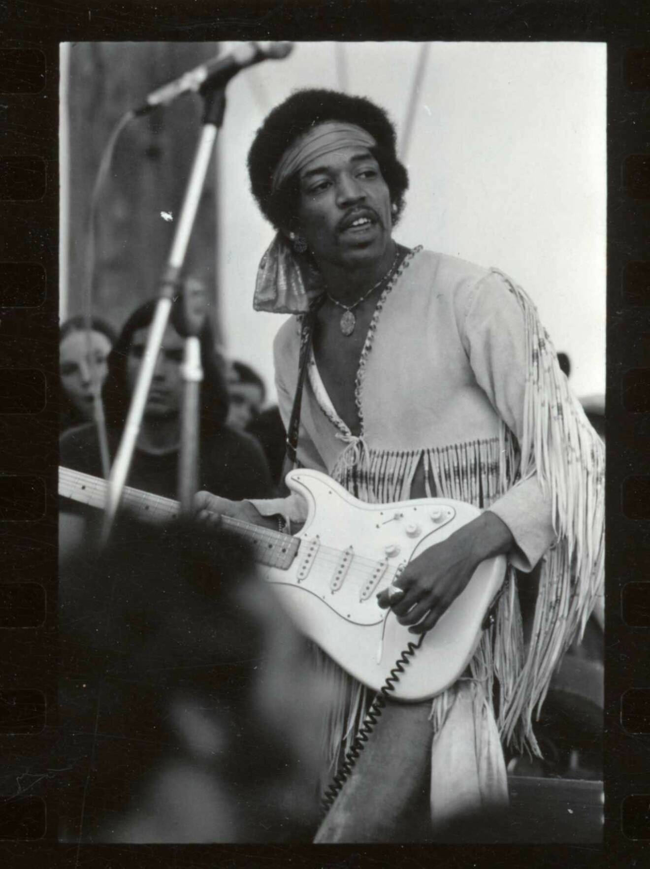 Jimi Hendrix uppträder på Woodstock Music Festival i Bethel, N.Y. 1969.