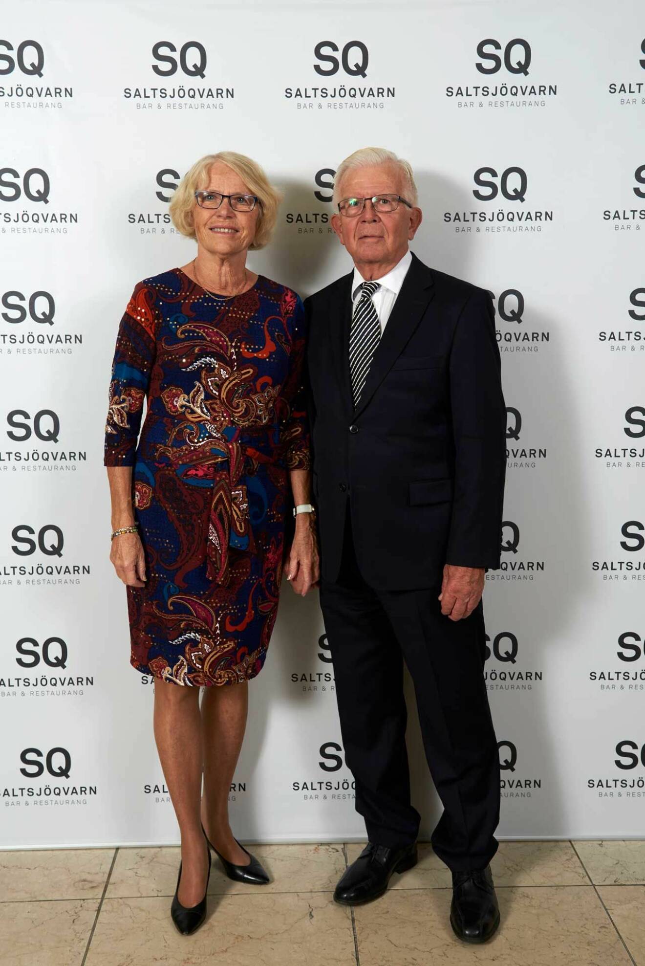 Kvällens huvudperson! Jubilaren Alf Svensson med sin kära hustru Sonja.