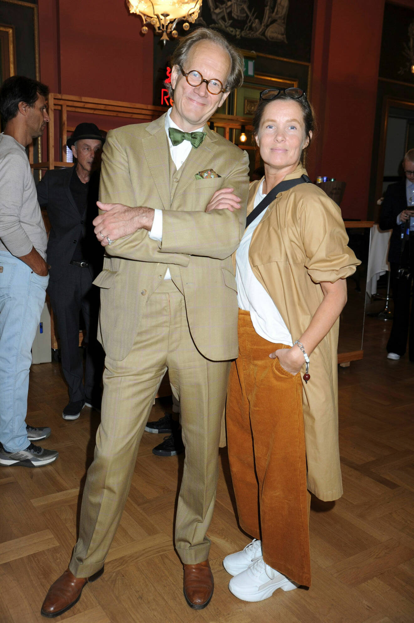 Johan Hakelius poserade ihop med Sanna Palmklint, stylist och koordinator. 