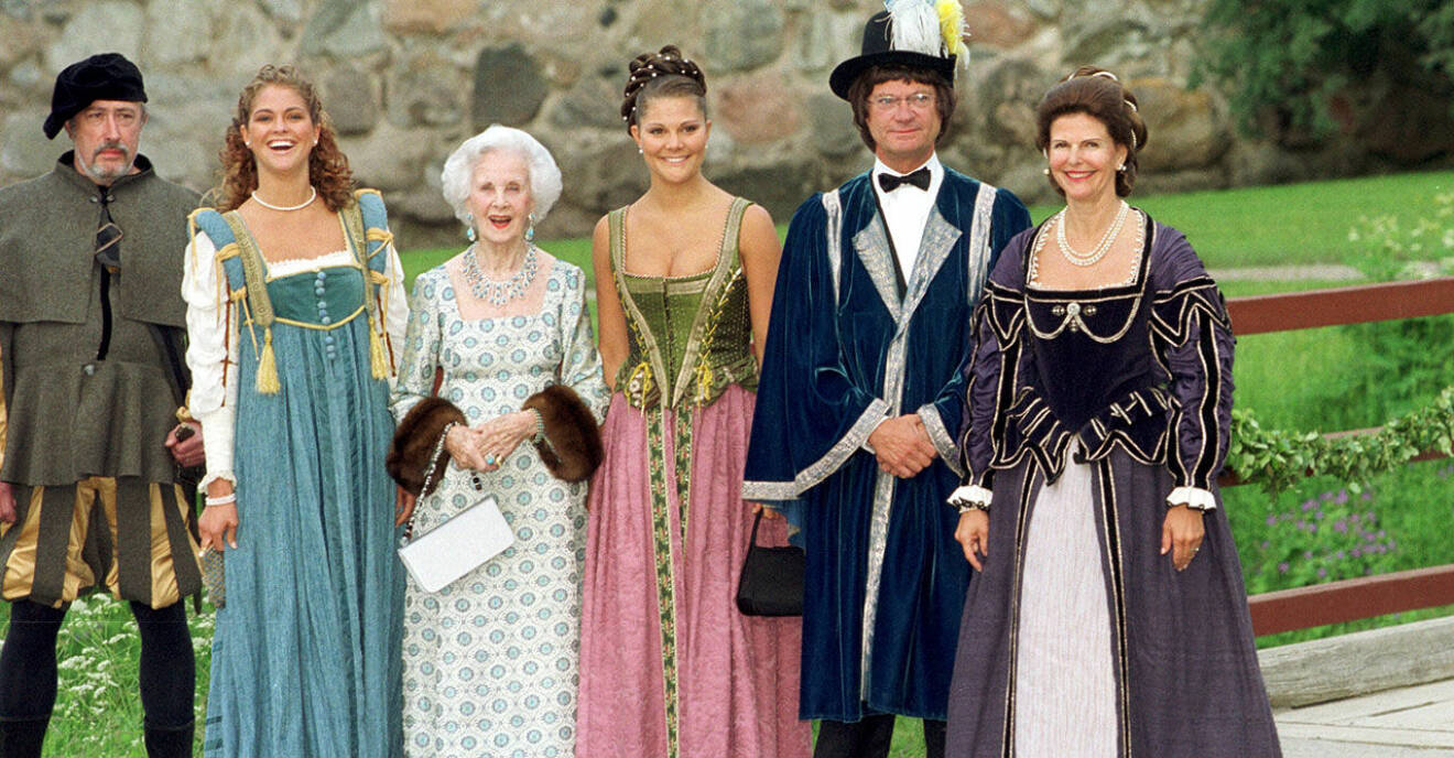 Kungafamiljen på Gripsholms slott 2001.