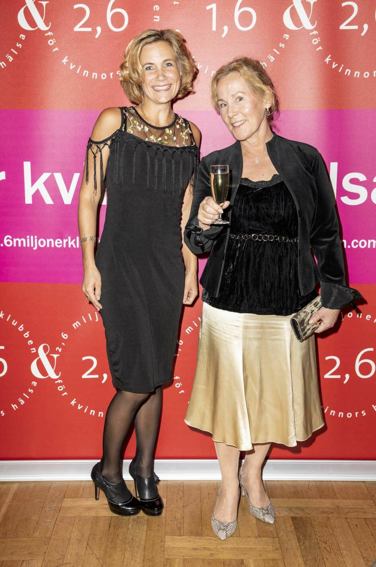 Klädda för fest var Stine Berge och Wilhelmina Hoffman, chef för Svenskt Demenscentrum och Silviahemmet. 