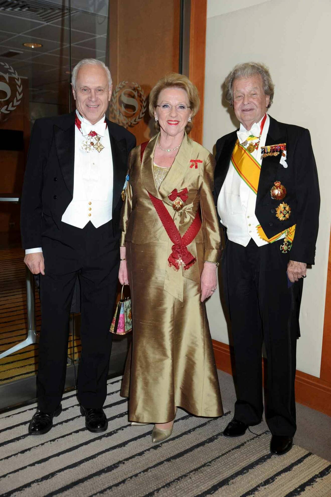 Kammarherre Christer Lignell med Guatemalas respektive Gabons honorärkonsul, Margareta Eidensten och Jan Hartzell.