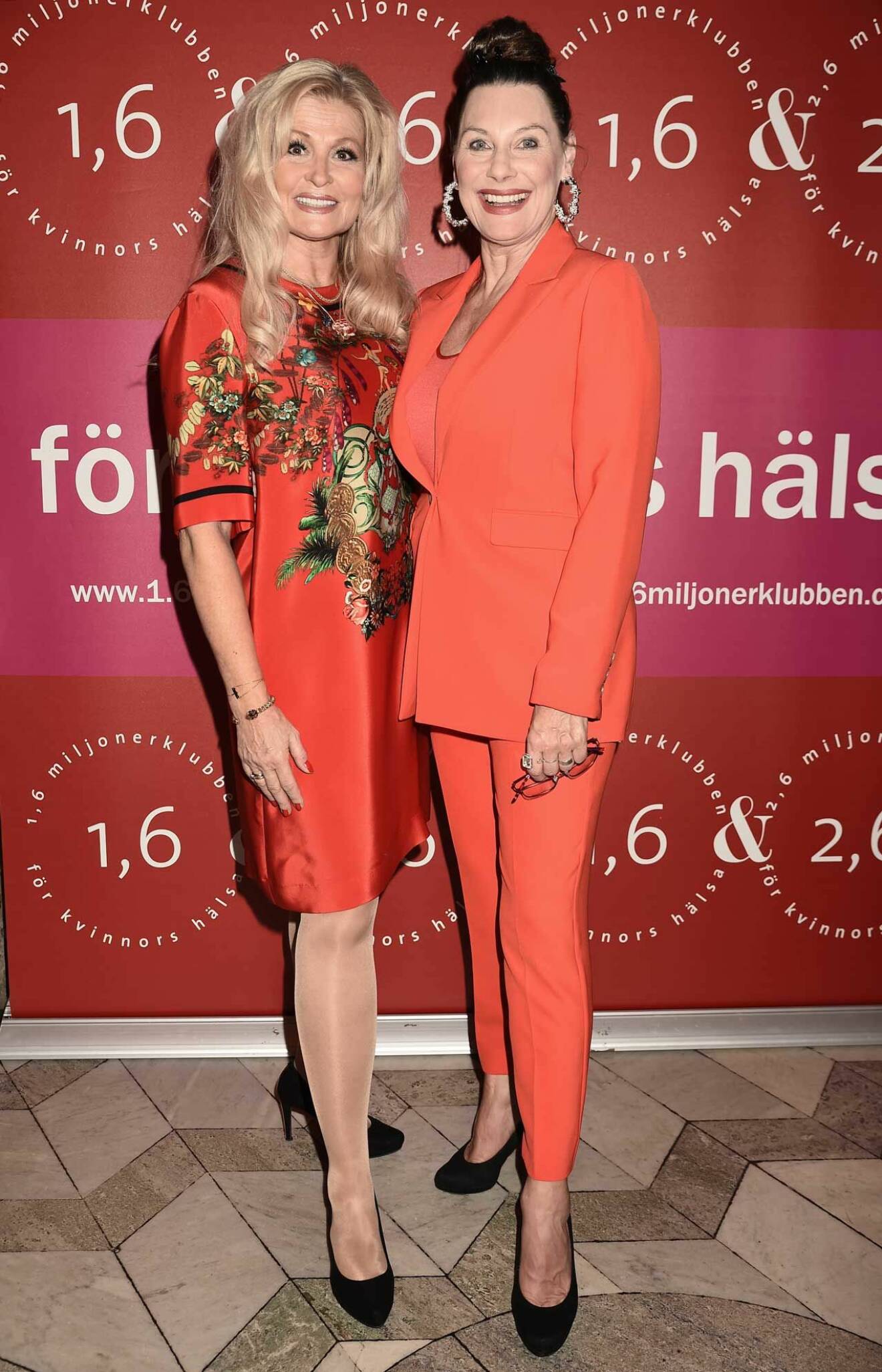 Supersnygga Marianne Scheja och Tina Leijonberg gick galans fina modevisning för kvinnors hälsa. 