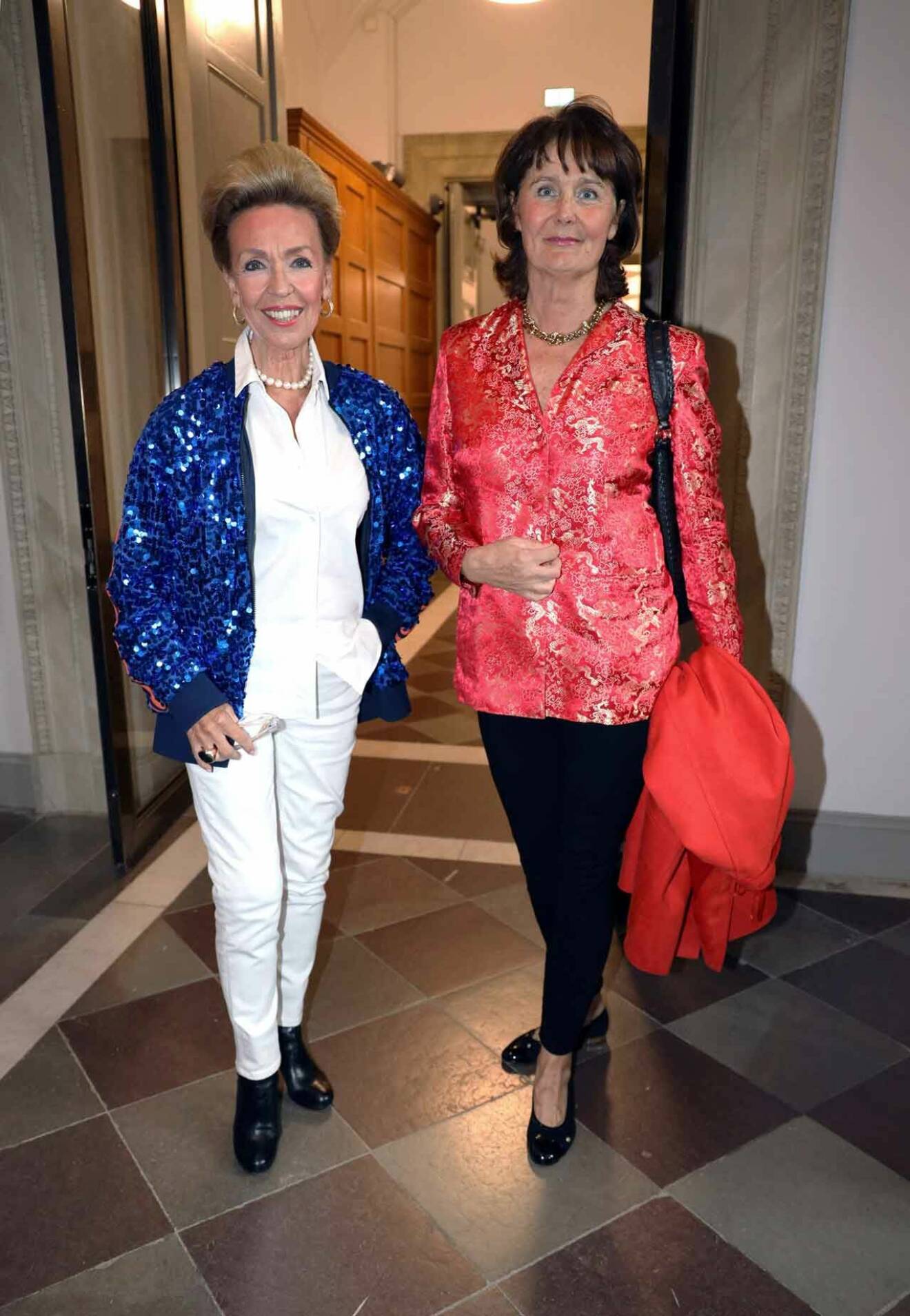 På glimrande humör kom boutiquesägarinnan Gaby Borglund och Caroline Beck-Friis.