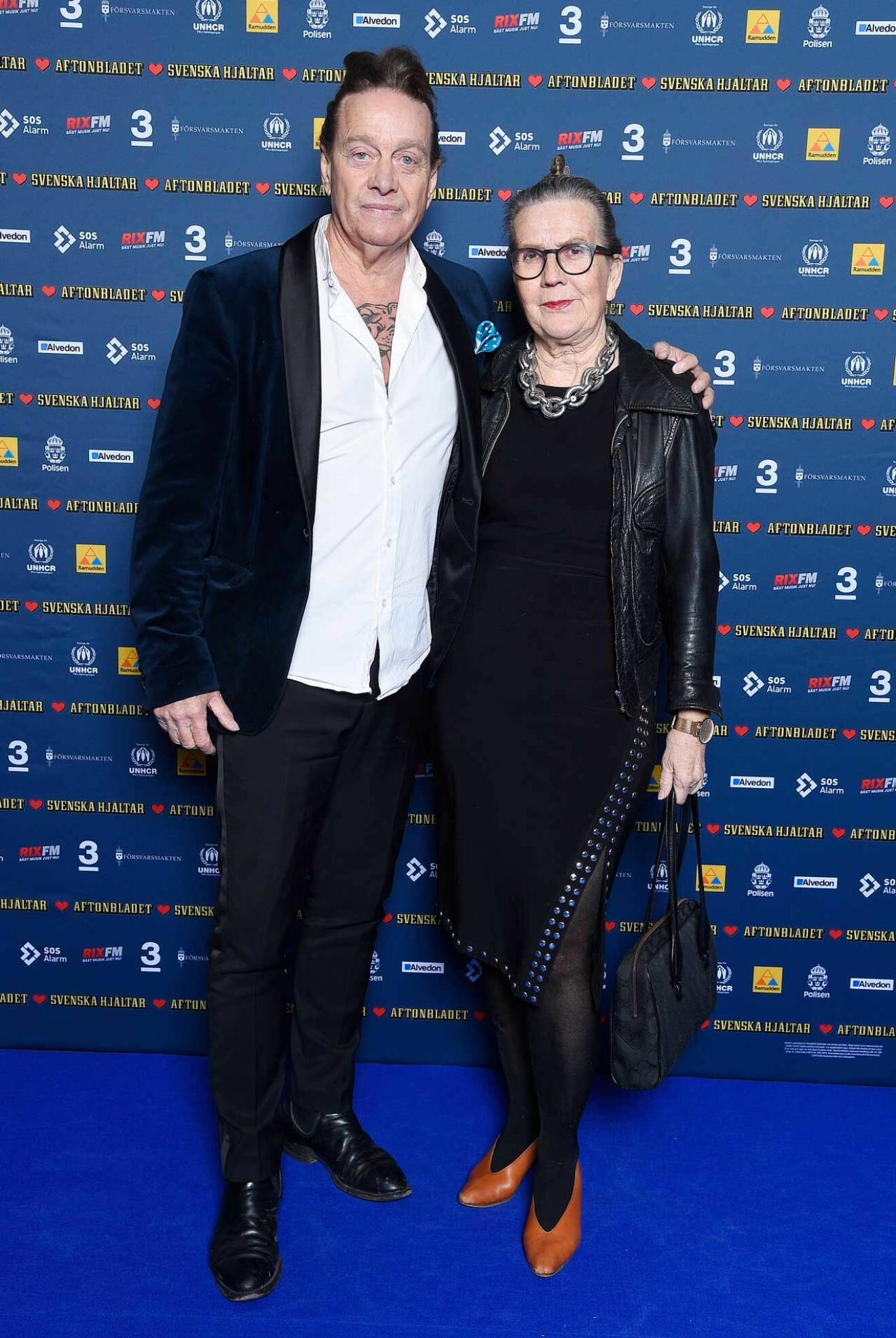 Makarna Björn och Margareta Ranelid poserade vant på blåa mattan.