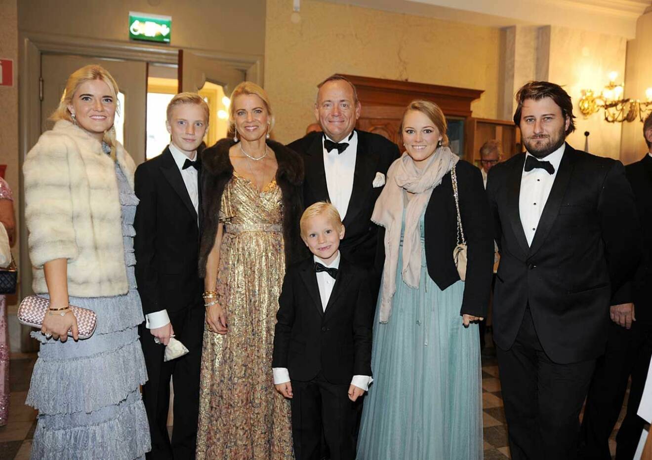 Familjen Tegnér! Margareta, Gustaf, Ingeborg, Sten, Erik  och Elisabeth, med pojkvännen Cem Campbell Kemahli. 