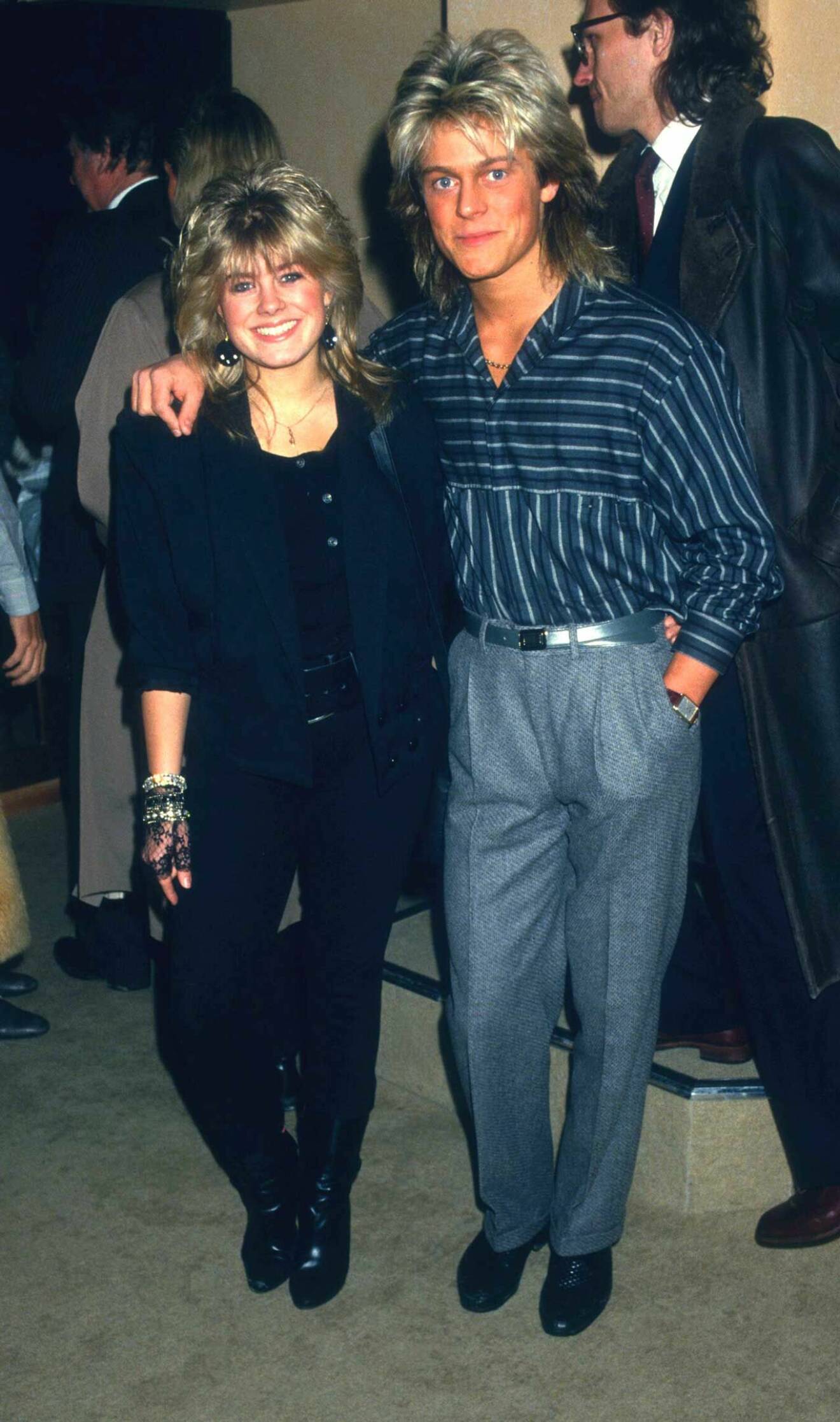 Lika som bär! Pernilla och brorsan Niclas på fest 1989.