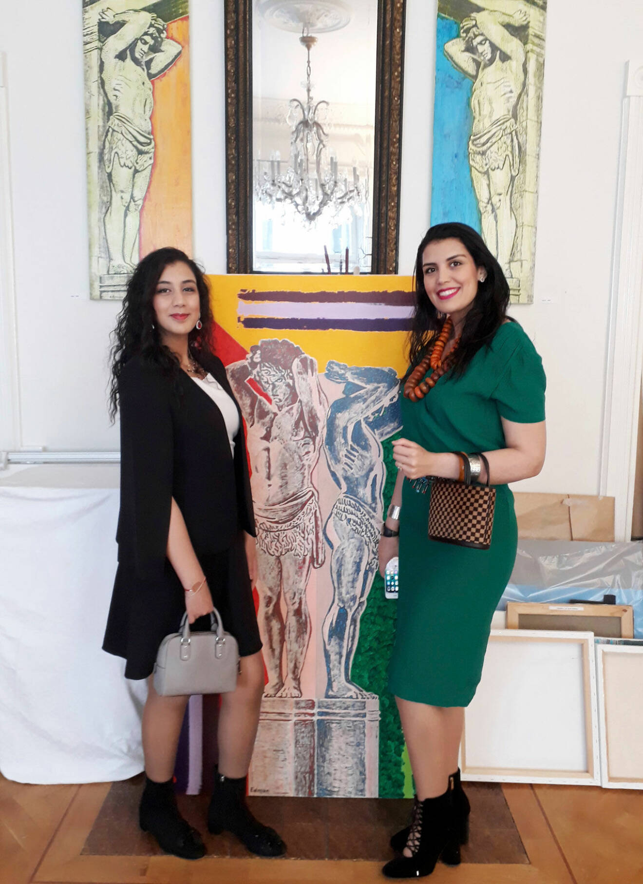 Systrarna Nour och Imane Belmkaddem, grundare Stockholm International Fashion Fair.   