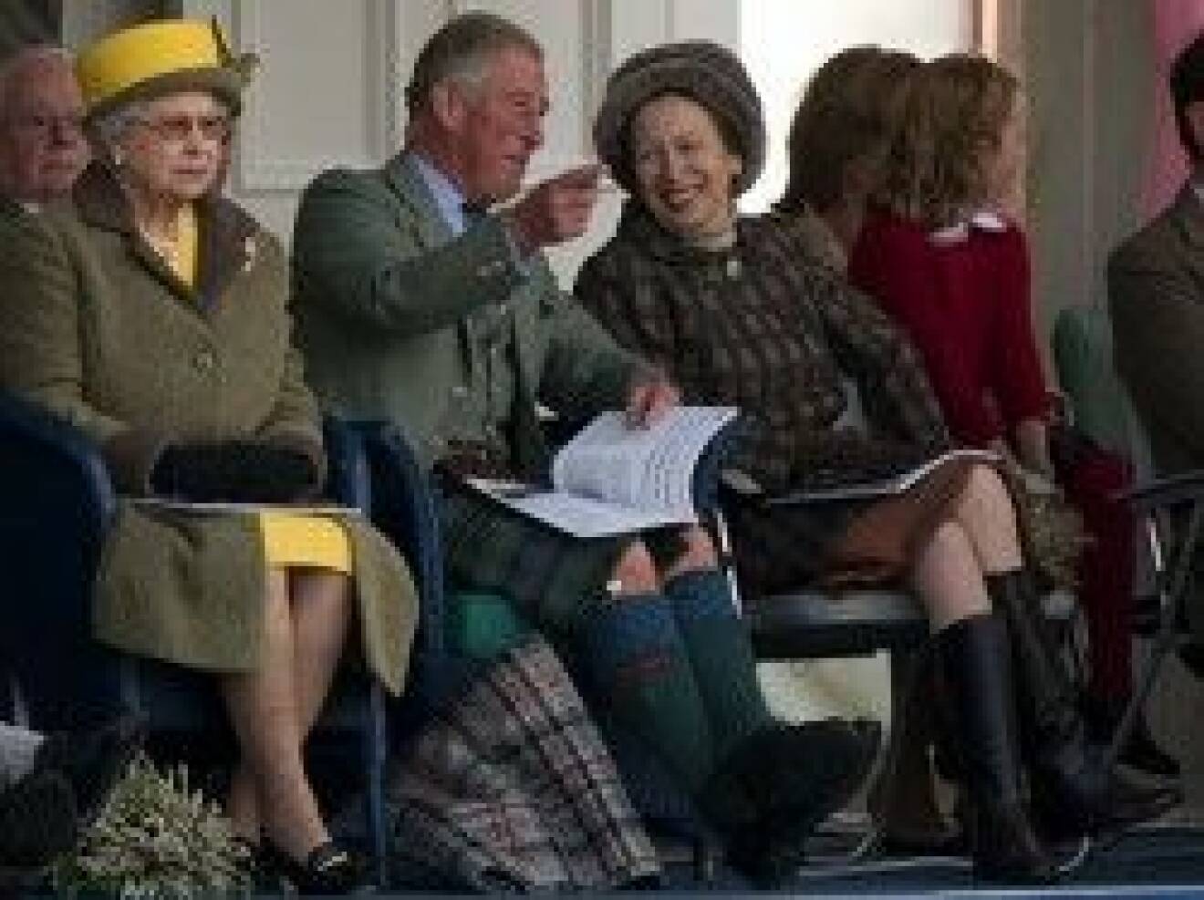 Drottning Elizabeth, prins Charles och prinsessan Anne ser gärna på tv.