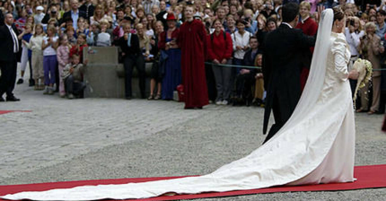 24 maj 2002 fick Ari Behn sin prinsessa.