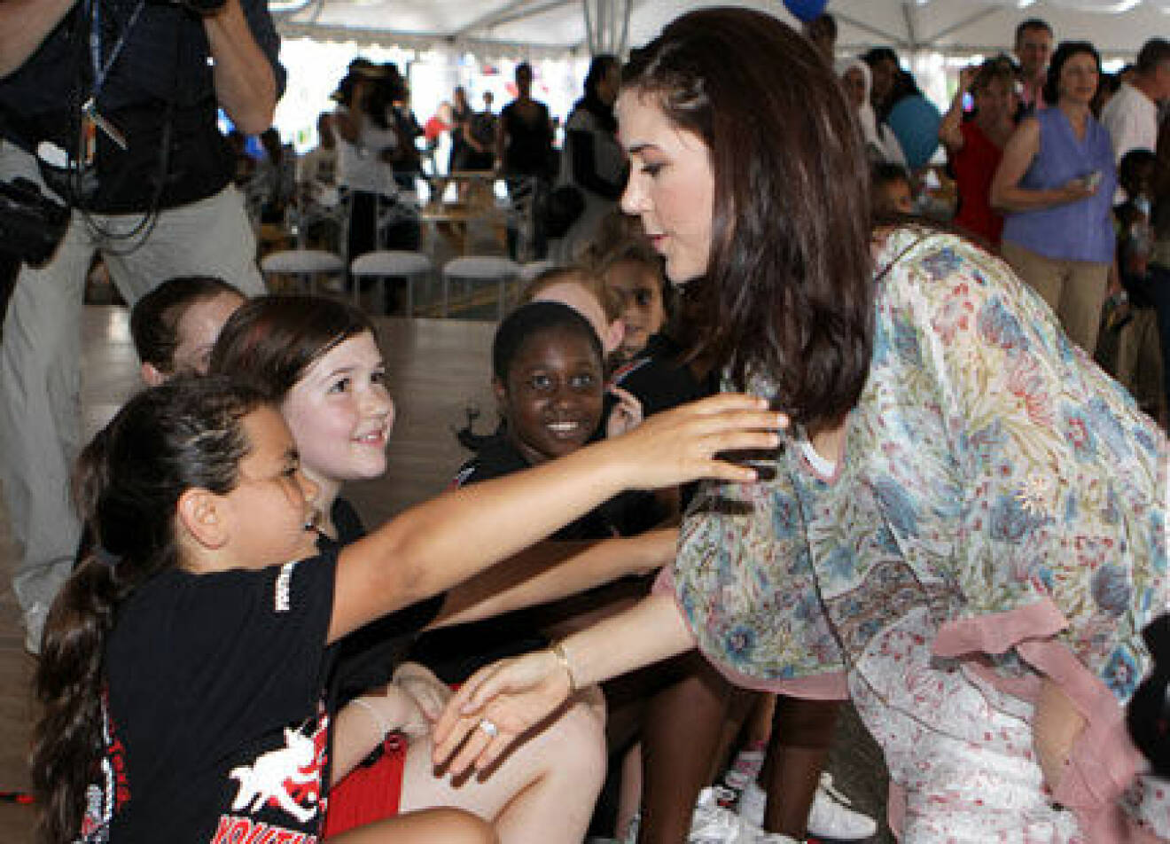 Kronprinsessan Mary har varit i USA och träffat massor av nyfikna barn.