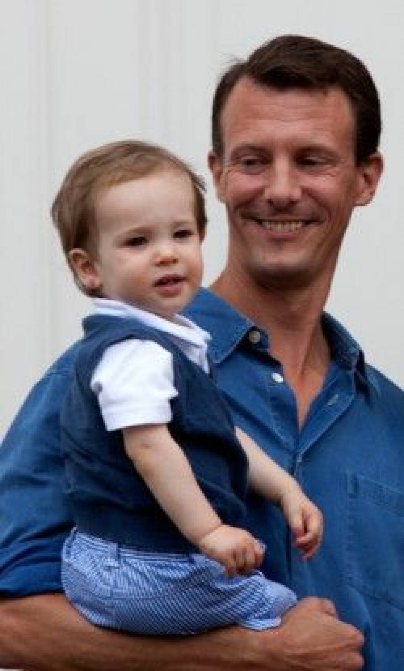 Prins Henrik jr och prins Joachim.