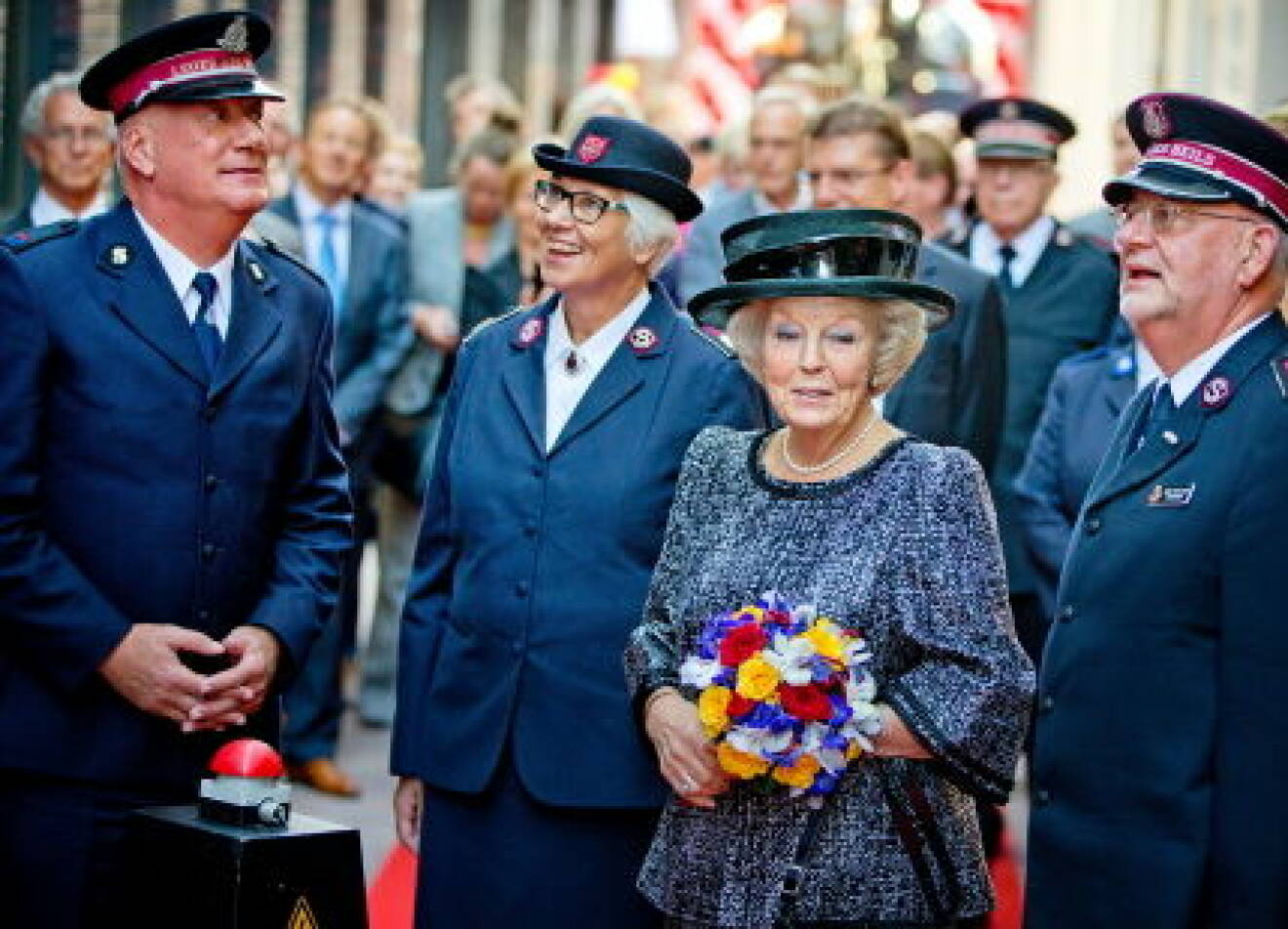 Princess Beatrix opens Friday October 3 Major Bosshardt Burgh in Amsterdam