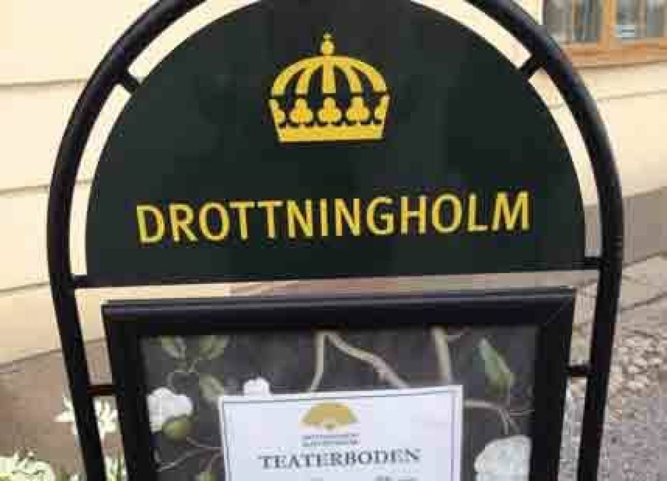 drottningholm-skylt