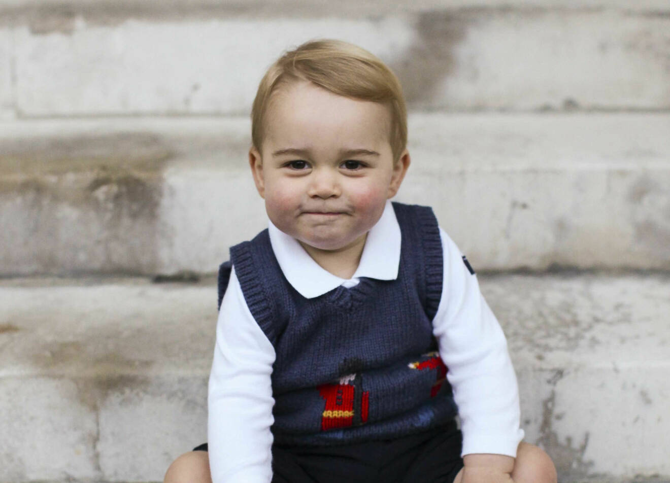 13 December 2014. The Duke and Duchess of Cambridge have released three official Christmas photographs of Prince George. The photographs were taken in late November, and show Prince George in a courtyard at Kensington Palace. Credit: The Duke & Duchess of Cambridge/Ken Goff Rota/GoffPhotos.com Ref: KGC-375 Terms of Release which MUST be adhered to without exception: 1. Copyright in the photographs vest in TRH The Duke and Duchess of Cambridge. 2. These photographs are being made available to Ken Goff by way of licence on condition that: a) they shall be embargoed for use until 22.30hrs GMT on Saturday, 13th December 2014. b) The photographs shall be strictly for editorial use only. c) No charge should be made for the supply, release or publicationn of the photographs. d) There shall be no commercial use whatsoever of the photographs (including any use in merchandising, advertising or any other non-editorial use). **No UK Sales Until 28 Days After Create Date** 13 December 2014. The Duke and Duchess of Cambridge have released three official Christmas photographs of Prince George. The photographs were taken in late November, and show Prince George in a courtyard at Kensington Palace. Credit: The Duke & Duchess of Cambridge/Ken Goff Rota/GoffPhotos.com Ref: KGC-375 Terms of Release which MUST be adhered to without exception: 1. Copyright in the photographs vest in TRH The Duke and Duchess of Cambridge. 2. These photographs are being made available to Ken Goff by way of licence on condition that: a) they shall be embargoed for use until 22.30hrs GMT on Saturday, 13th December 2014. b) The photographs shall be strictly for editorial use only. c) No charge should be made for the supply, release or publicationn of the photographs. d) There shall be no commercial use whatsoever of the photographs (including any use in merchandising, advertising or any other non-editorial use). **No UK Sales Until 28 Days After Create Date** COPYRIGHT STELLA PICTURES