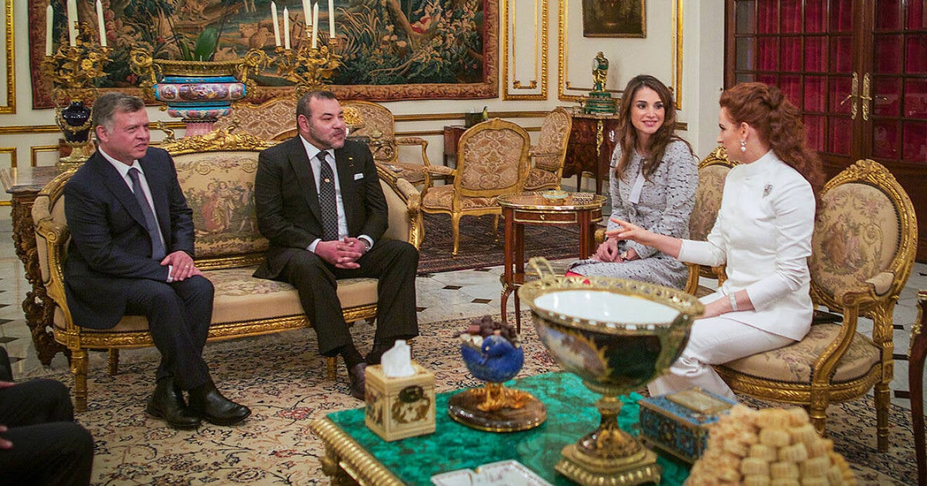 Här en bild på det marockanska kungaparet tillsammans med drottning Rania och kung Abdullah av Jordanien.