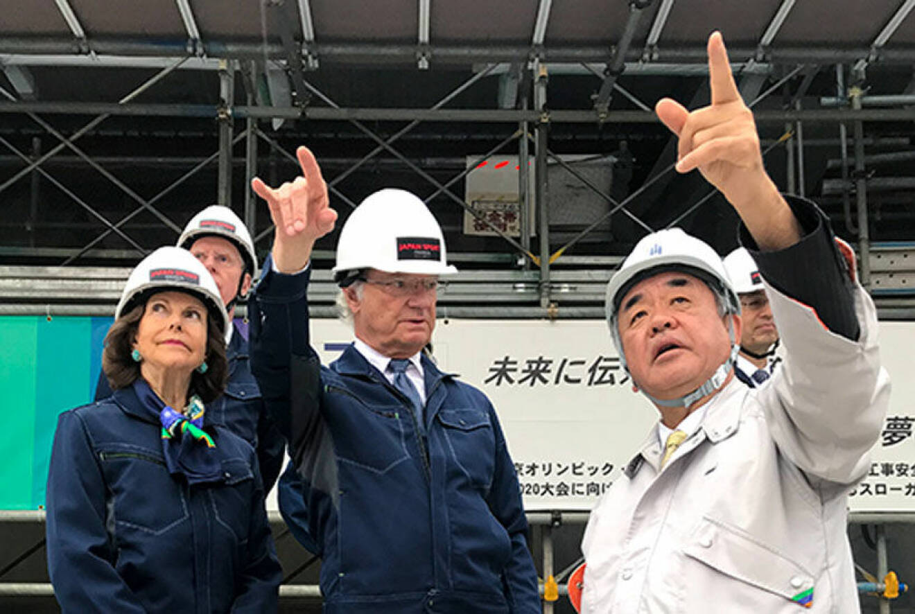 Kungen inspekterar OS-arenor i Japan