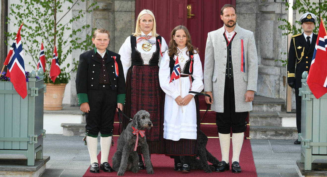 Nästan hela norska kronprinsfamiljen var samlad under nationaldagen.