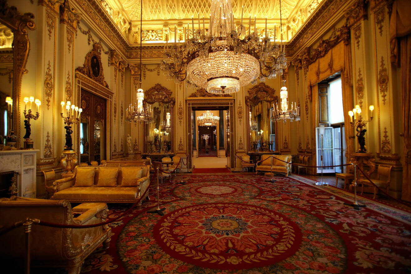 Rummet White Drawing Room i Buckingham Palace.