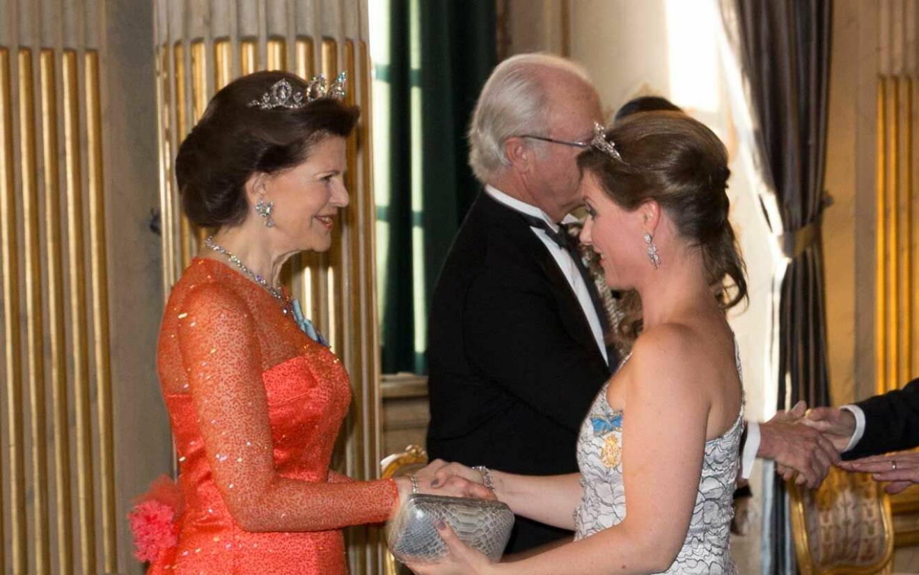 Drottning Silvia och prinsessan Märtha Louise av Norge.