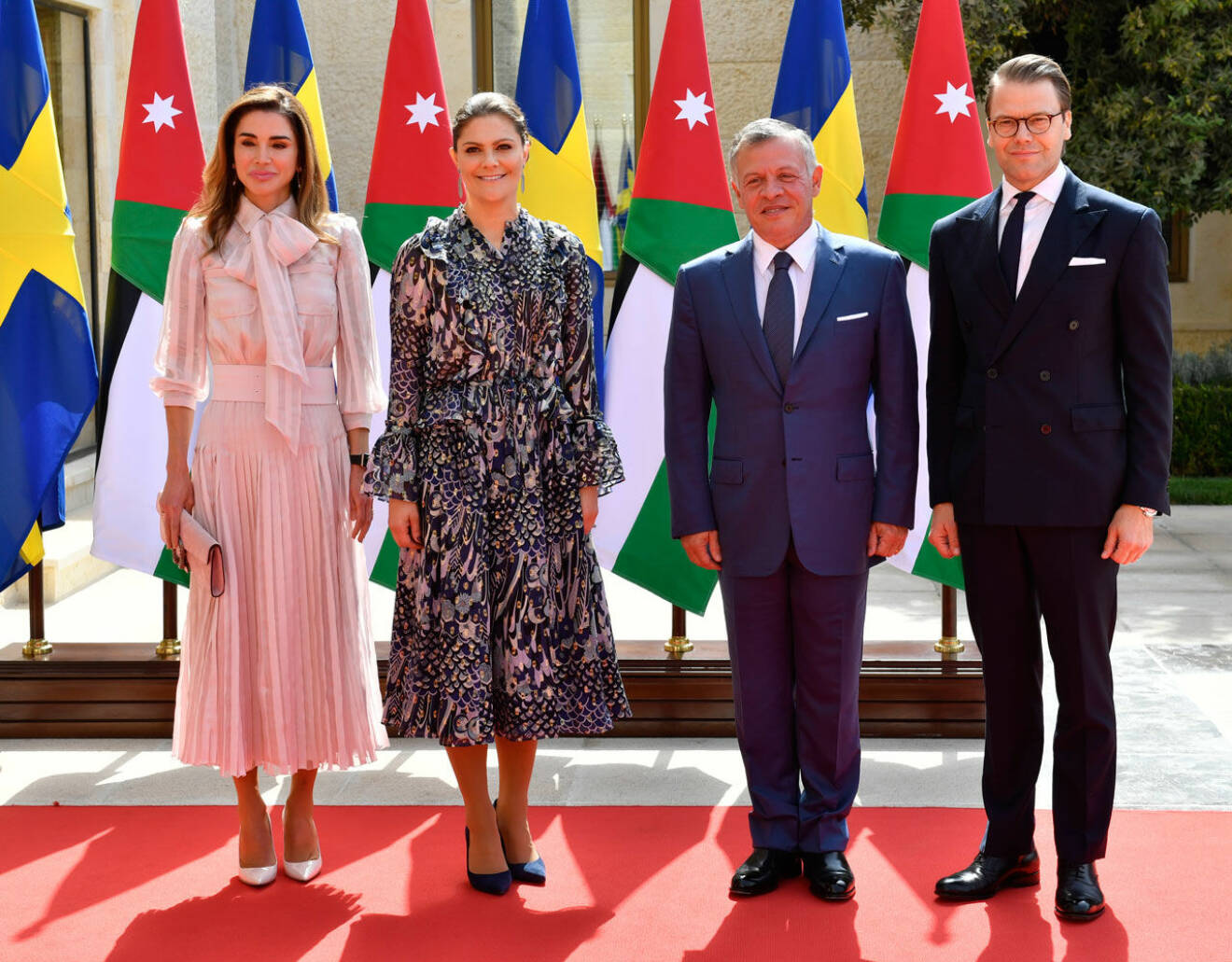 Drottning Rania, kronprinsessan Victoria, kung Abdullah och prins Daneil.