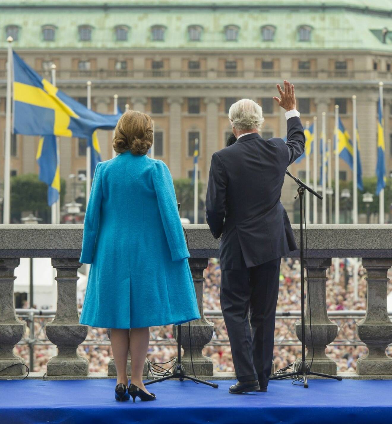 Kung Carl Gustaf och drottning Silvia. Nu är kungen den svenske regent som har suttit längst på tronen. 