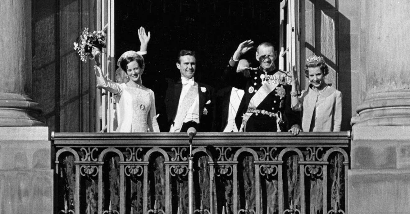 Här kan ni se fina bilder från kronprinsessan Margrethes bröllop 1967, där hon bär diademet med skimmer från Egypten.