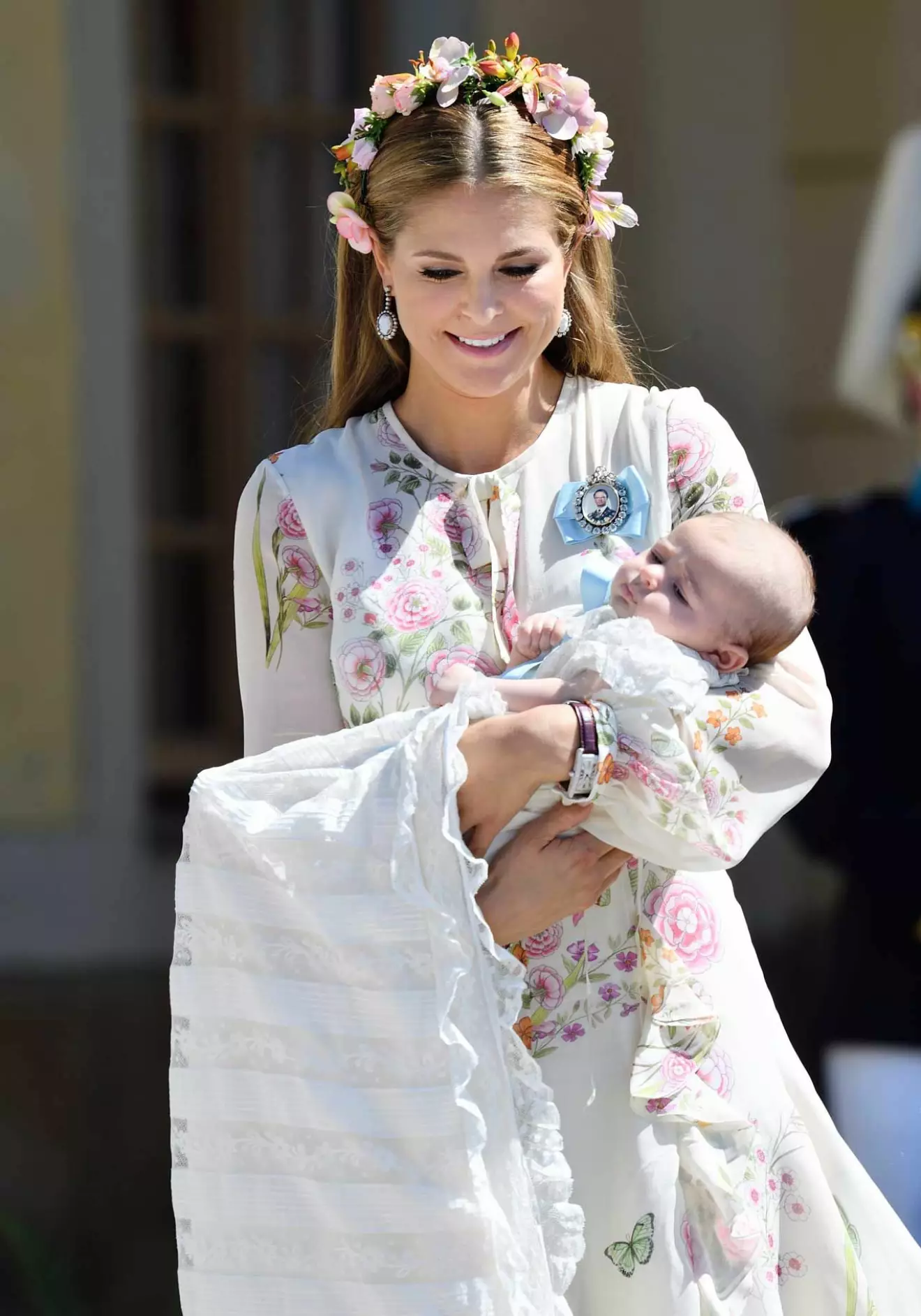 Madeleine med lilla prinsessan Adrienne.