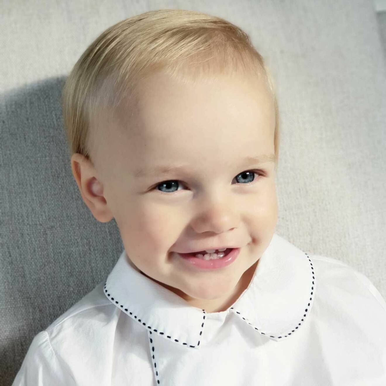 Prins Gabriel på tvåårsdagen. Bilden togs av Sofia. 
