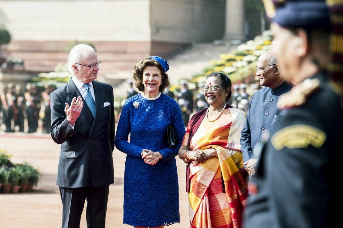 Kungen och drottning Silvia är just nu på statsbesök i Indien. 
