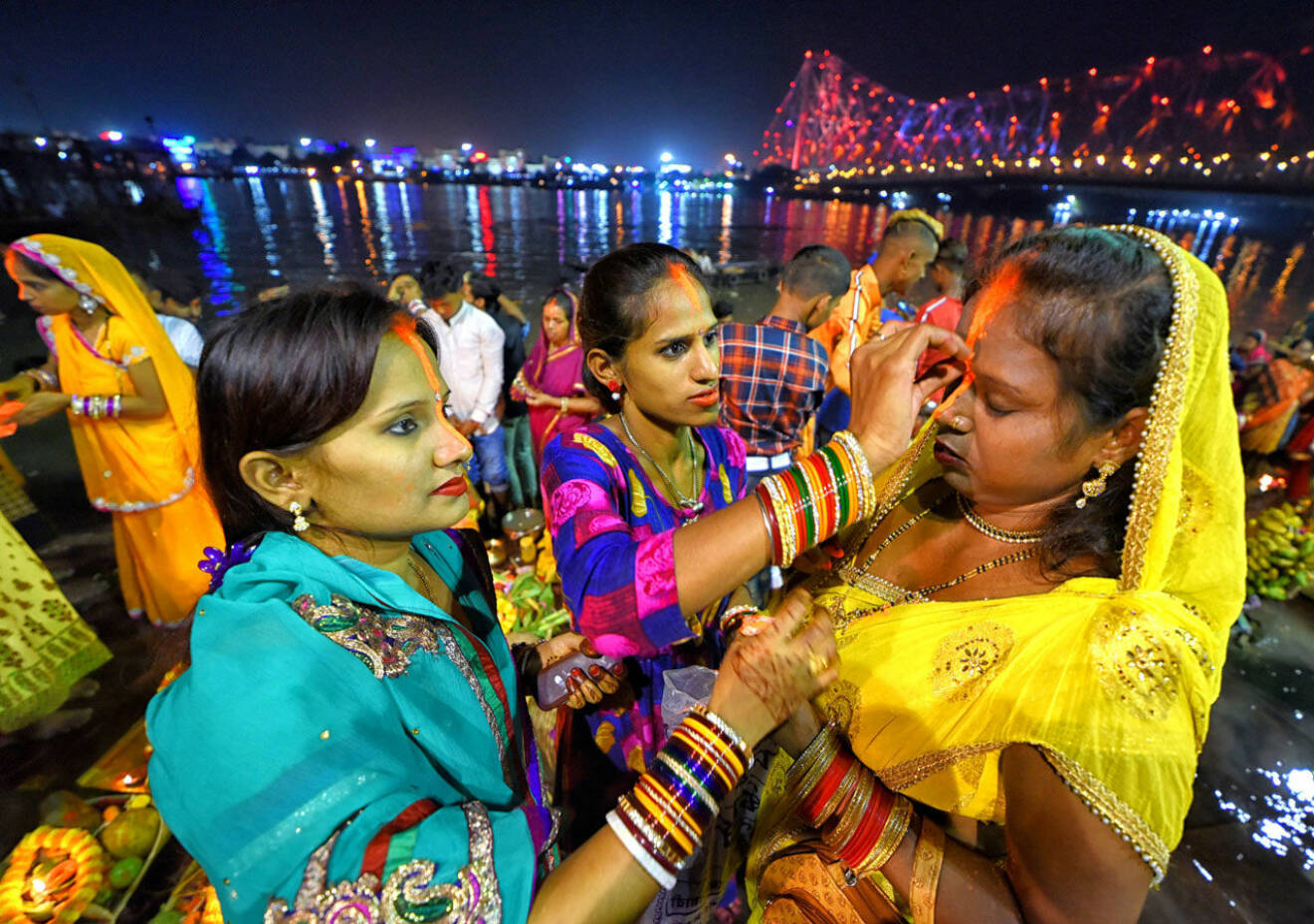 Ceremoni vid Ganges.