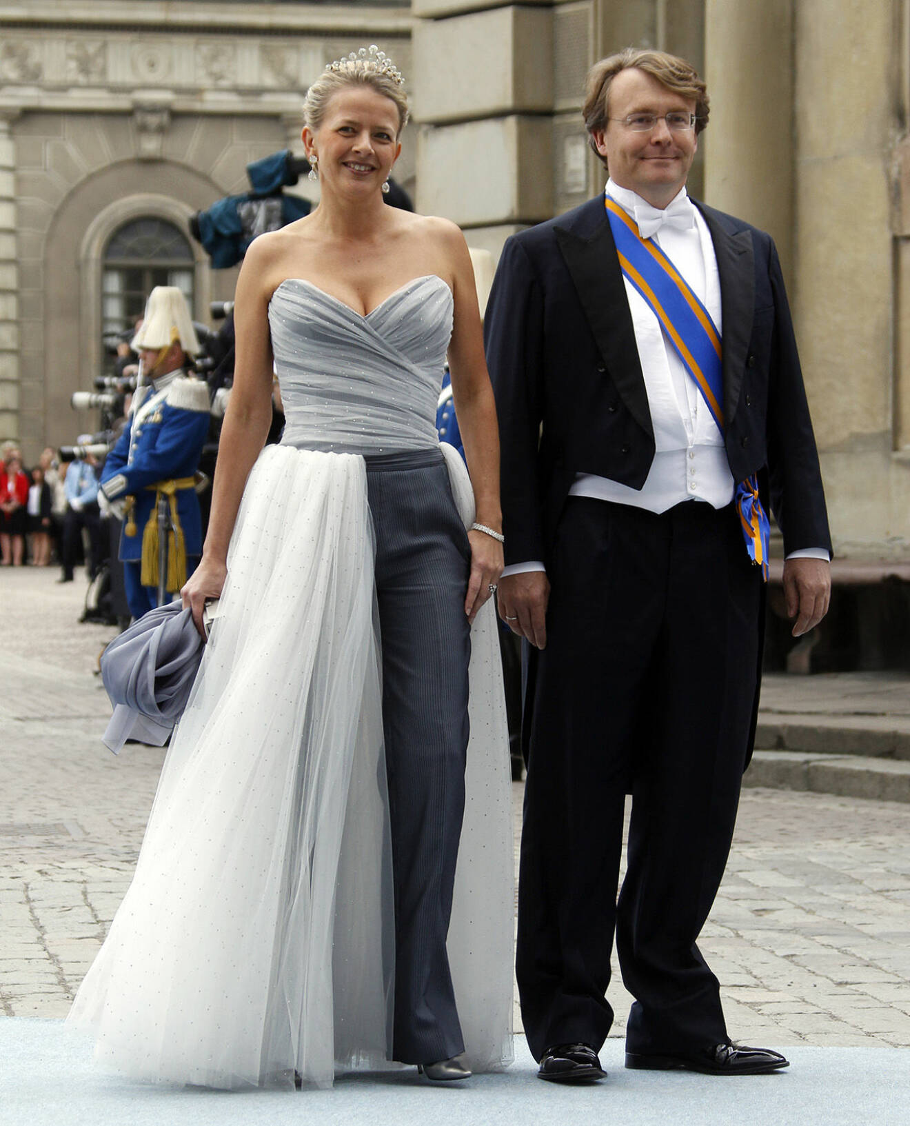 Prins Johan Friso och hustrun prinsessan Mabel. På bilden anländer de till kronprinsessan Victorias bröllop 2010. 