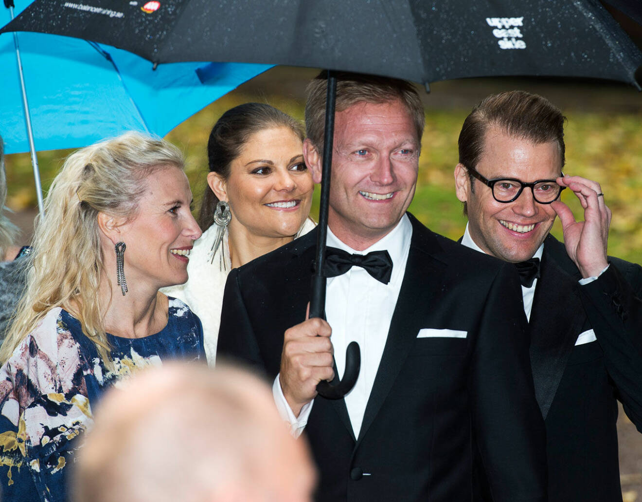Anna Westling Söderström med kronprinsessan Victoria och prins Daniel och sin man Mikael Söderström.