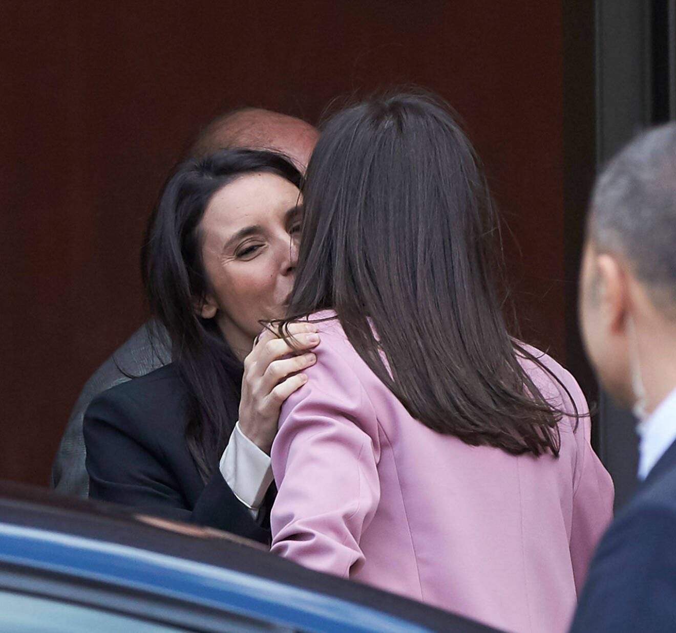 I mars fick Letizia akut testas för corona efter att ha kindpussats med smittade ministern Irene Montero.