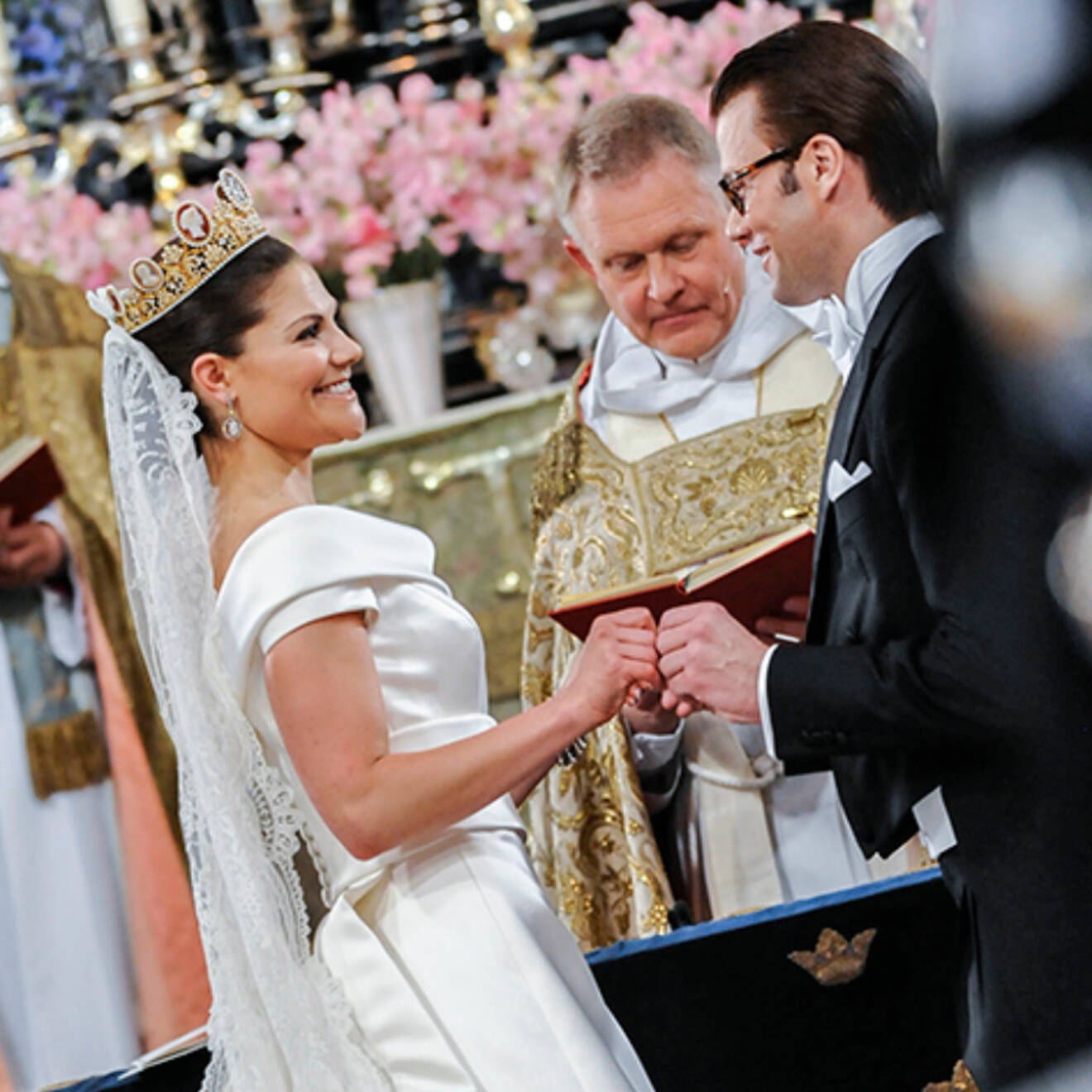 Kronprinsessan Victorias privata bild inifrån bröllopet 19 juni 2010.