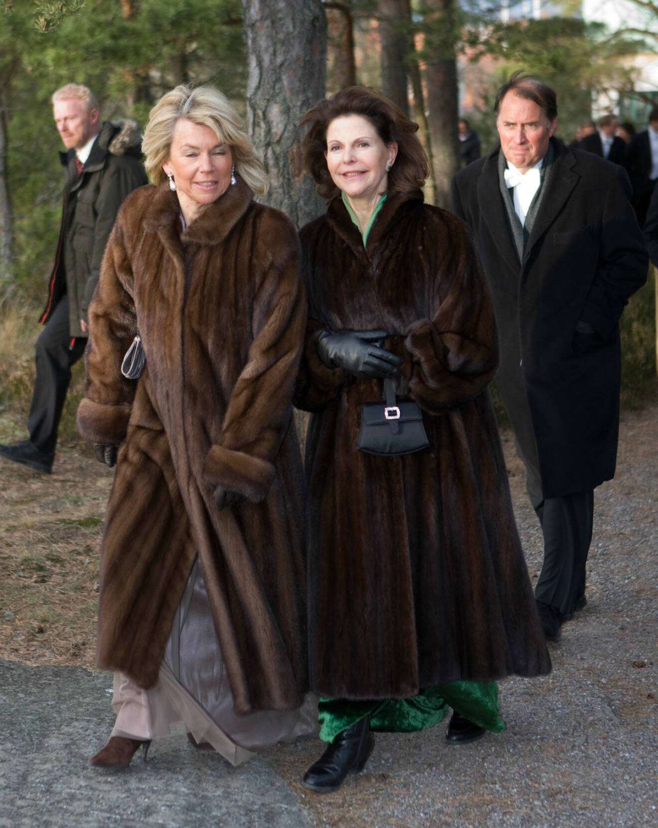 Brudens mamma Agneta Kreuger och drottning Silvia