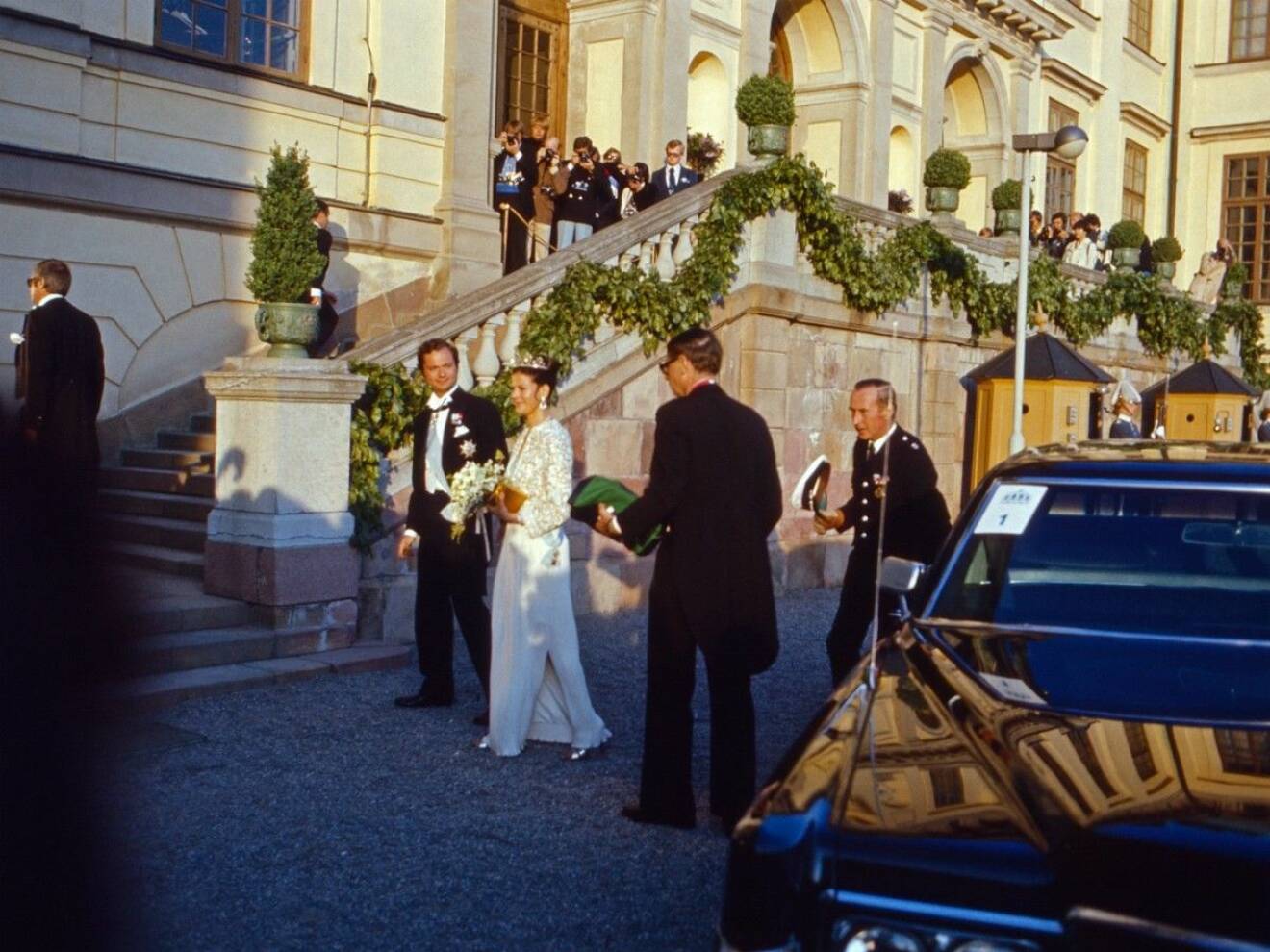 Kvällen före kungaparets bröllop var det galamiddag på Drottningholms slott.