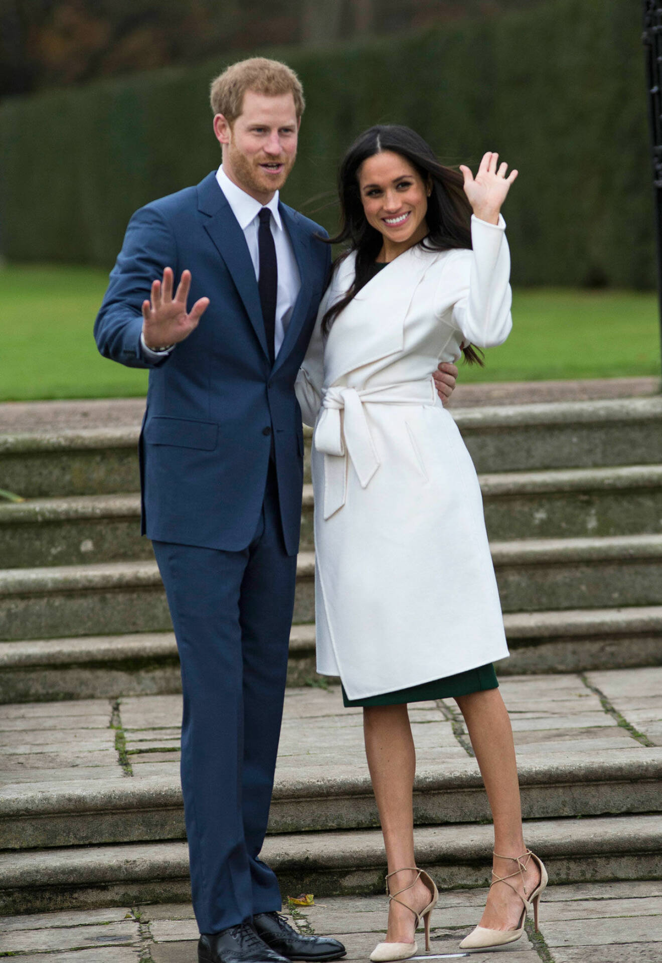 Prins Harry och Meghan Markle under förlovningsdagen. 