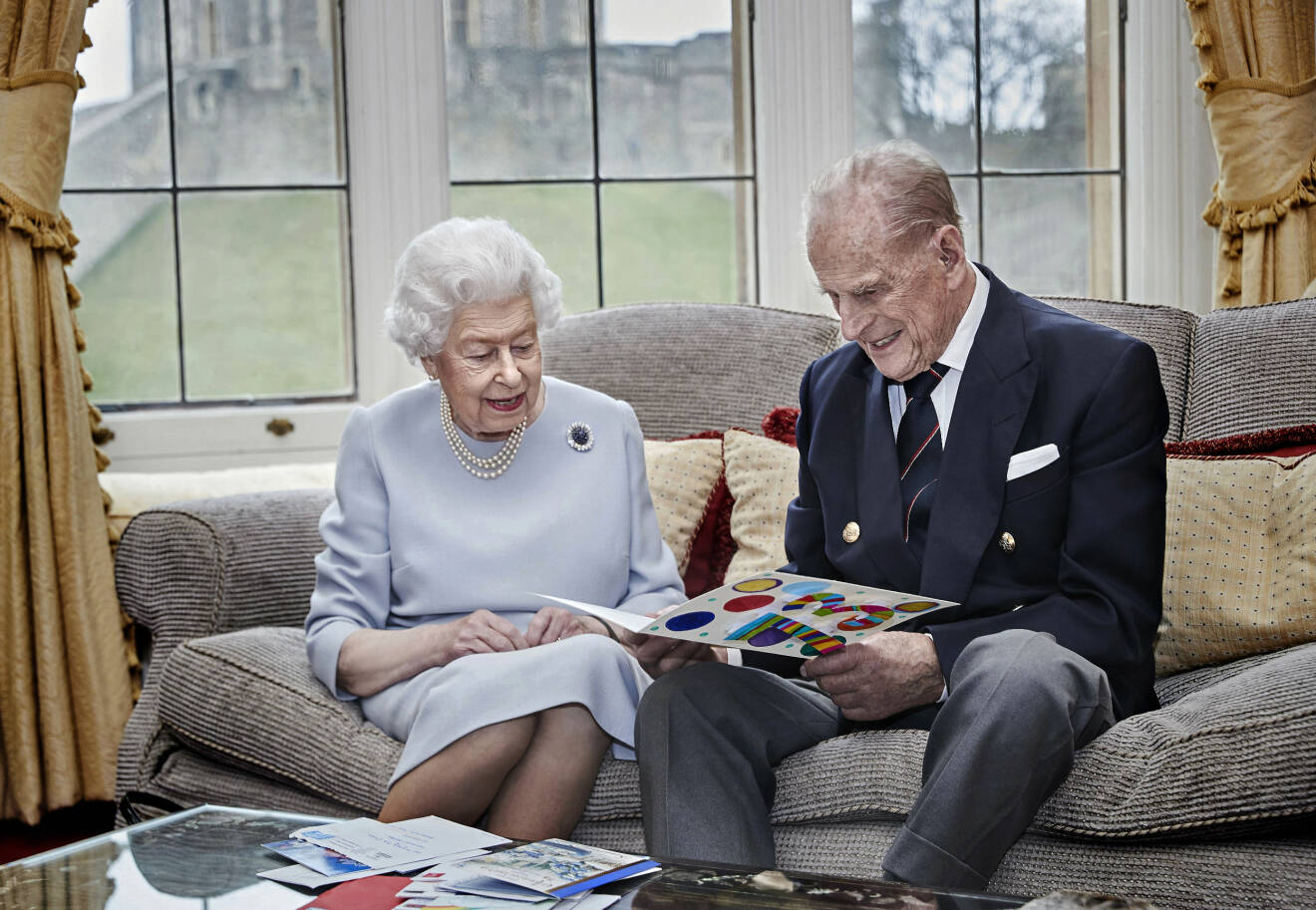 Prins Philip Drottning Elizabeth 73-årig bröllopsdag