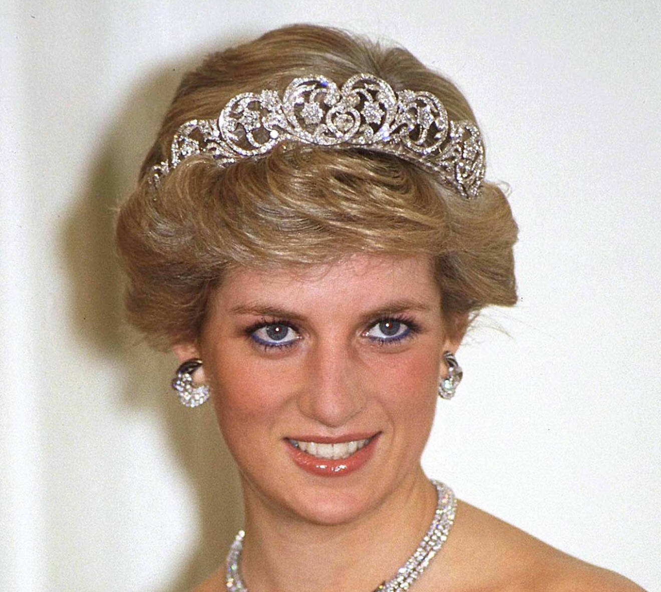 Prinsessan Diana i tiara