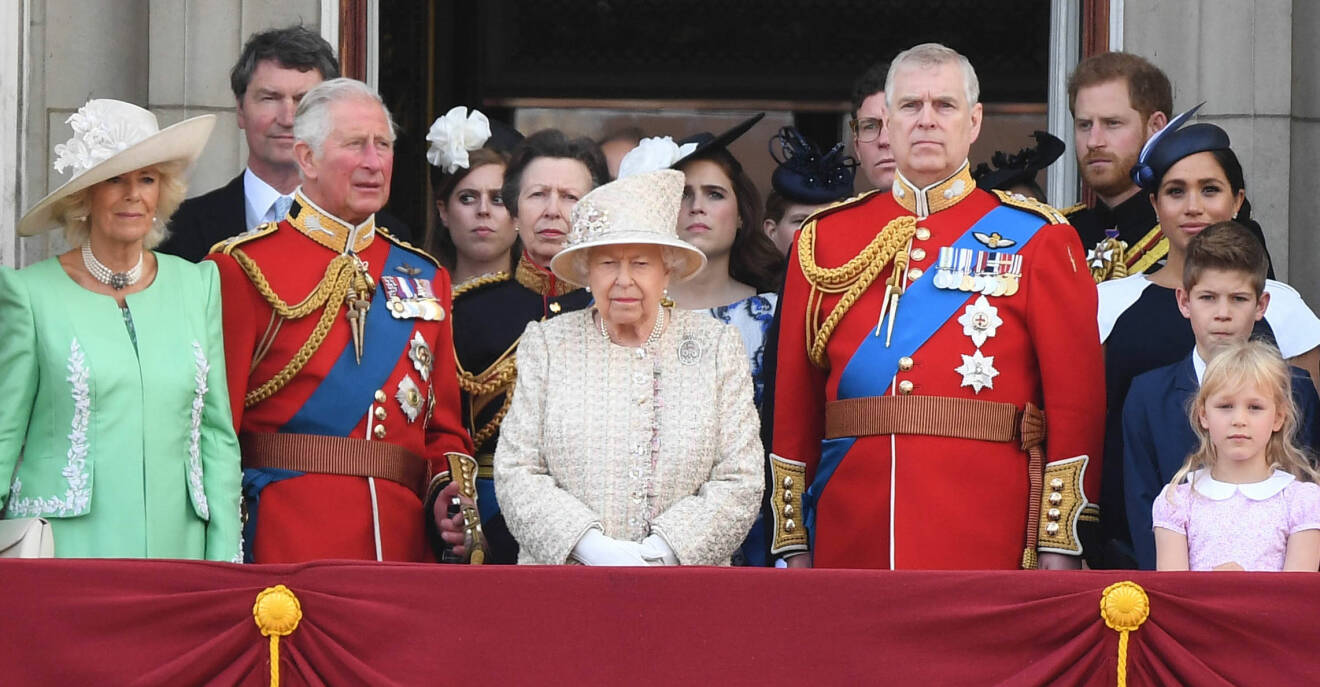 Brittiska kungafamiljen Drottning Elizabeth Prins Andrew Prins Charles
