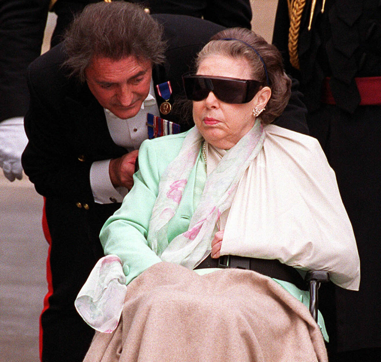 Drottning Elizabeths syster prinsessan Margaret i rullstol 2001 efter stroke