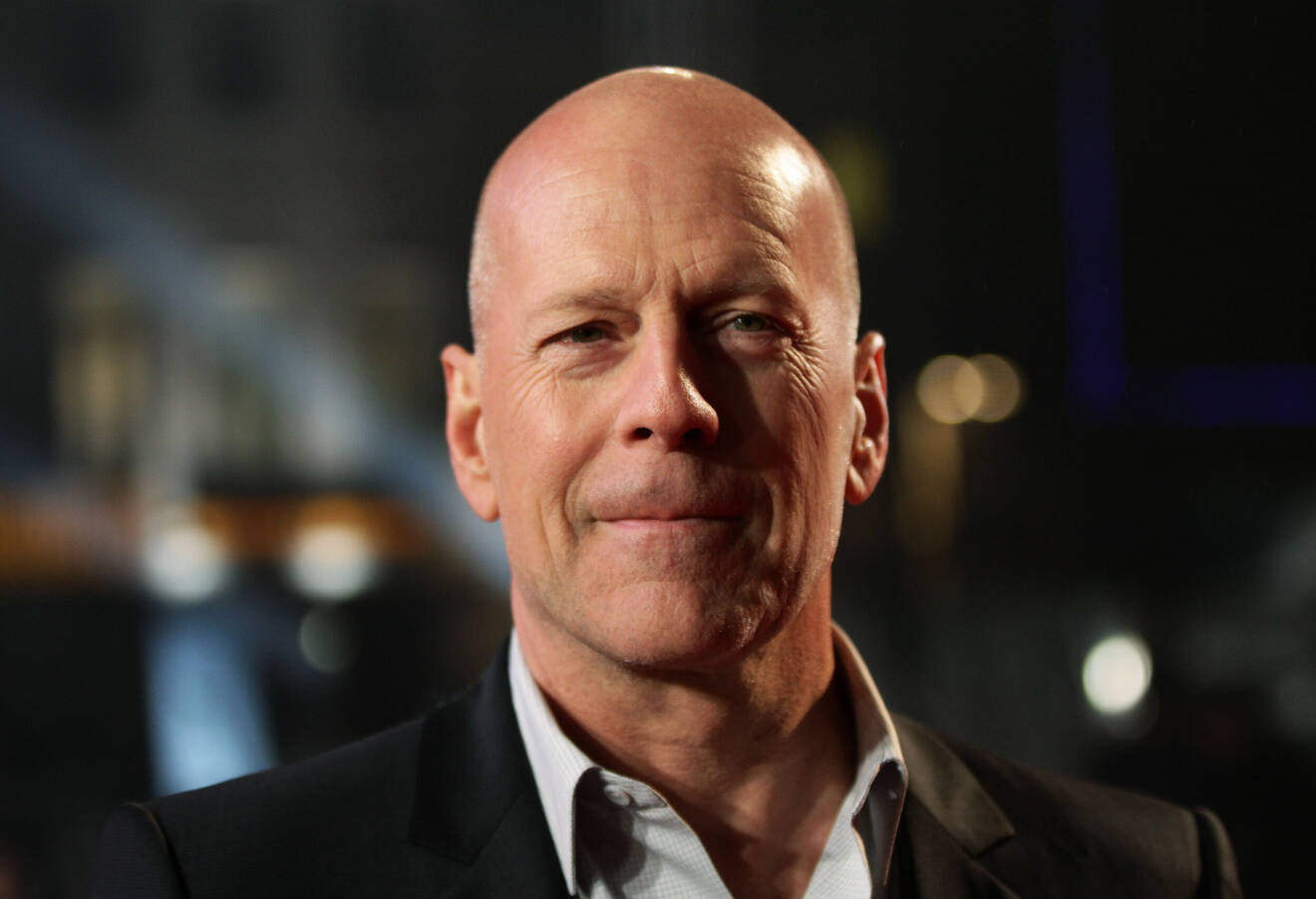 Bruce Willis avslutar karriären då han drabbats av afasi