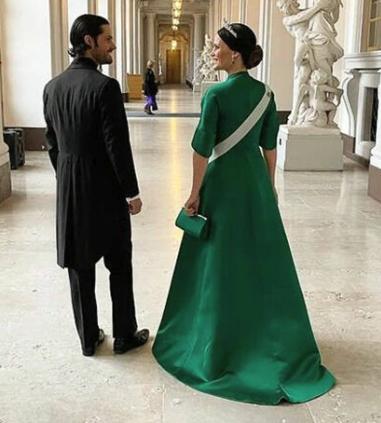 Prinsessan Sofia i grön aftonklänning från svenska klädmärket Dagmar