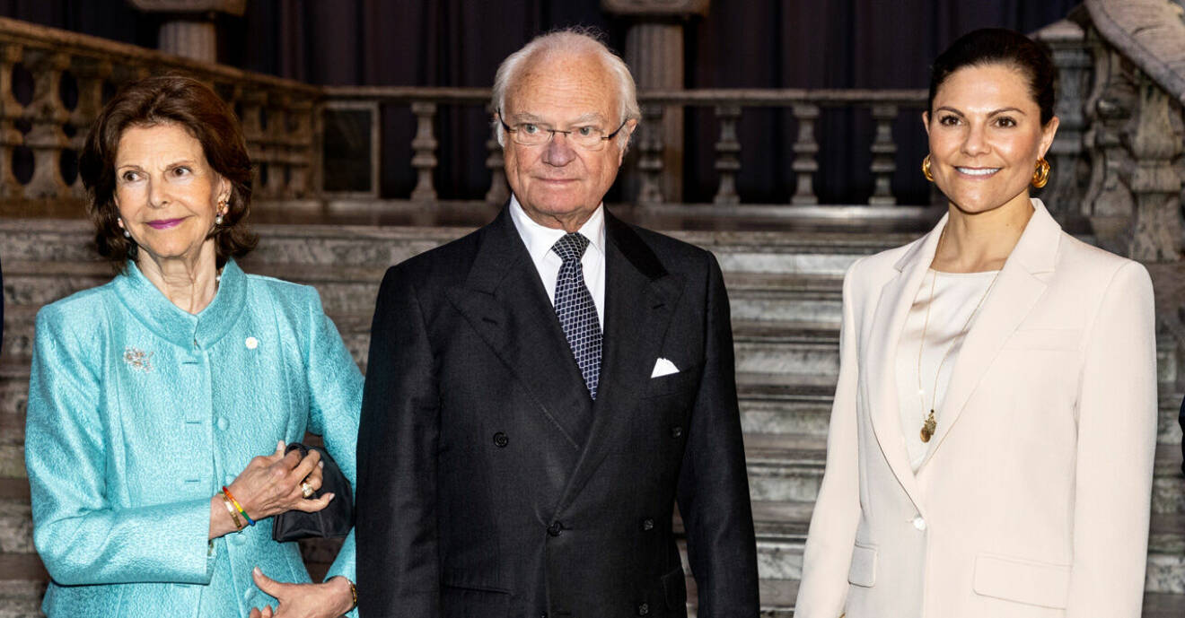 Drottning Silvia, kung Carl XVI Gustaf och kronprinsessan Victoria