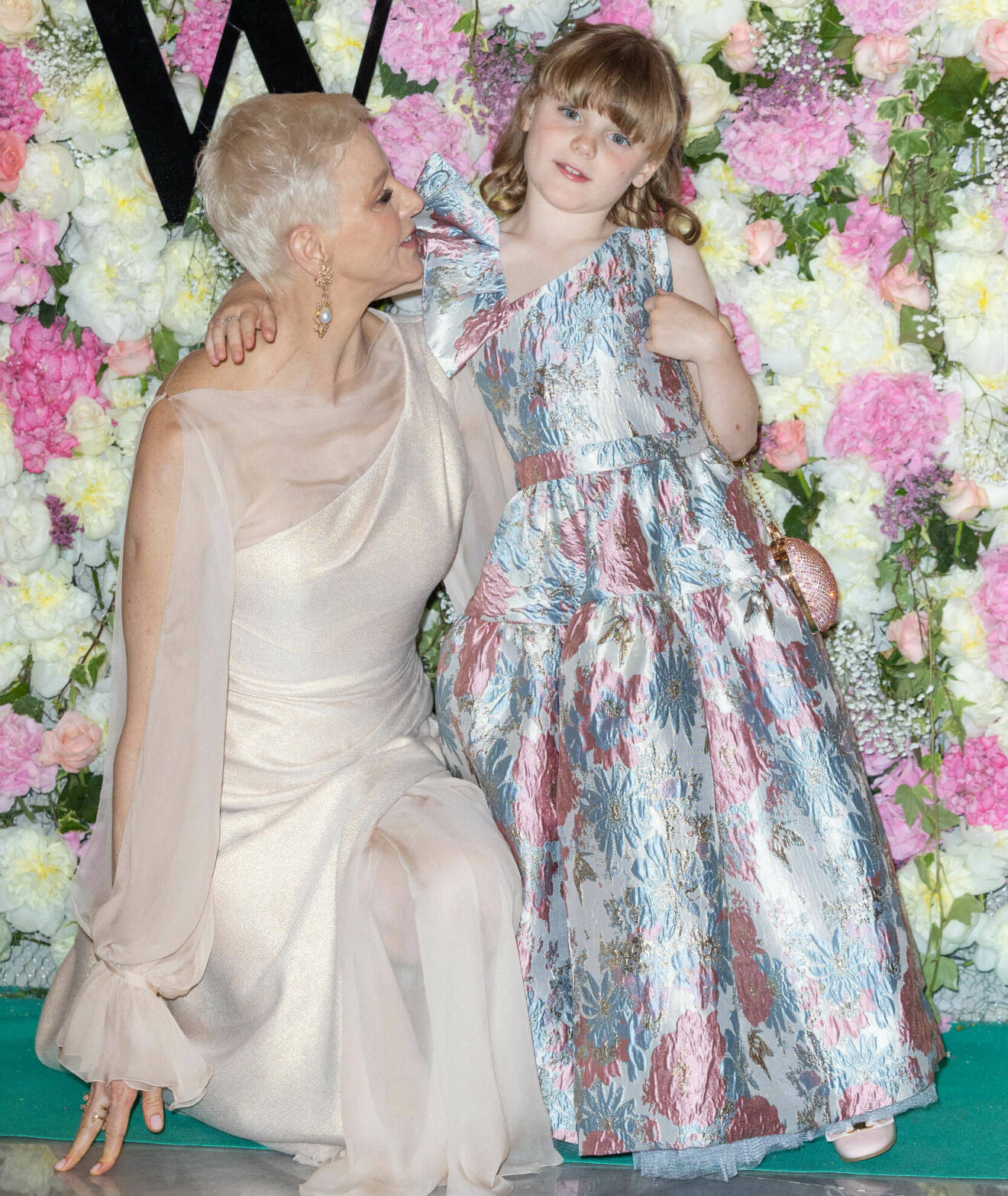 Furstinnan Charlene med dottern Gabriella på Monte Carlo Fashion Week 2022