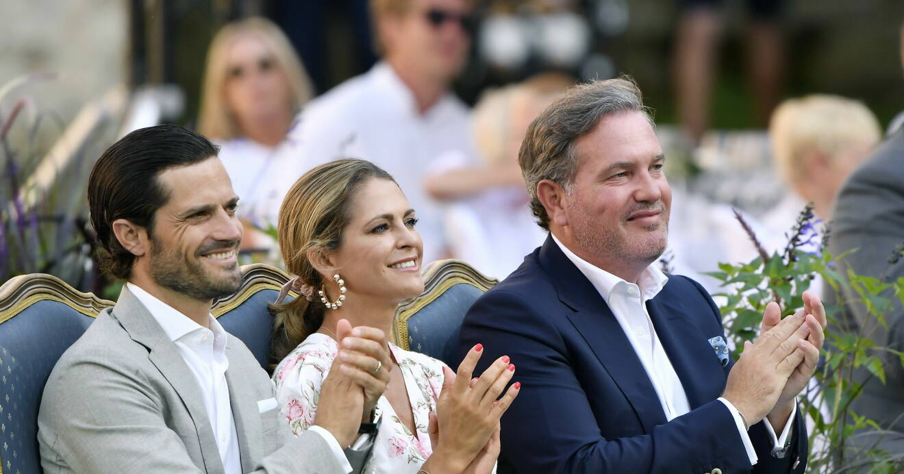 Prins Carl Philip, prinsessan Madeleine och Christopher O'Neill i samband med firandet av Victoriadagen på Sollidens Slott på Öland.