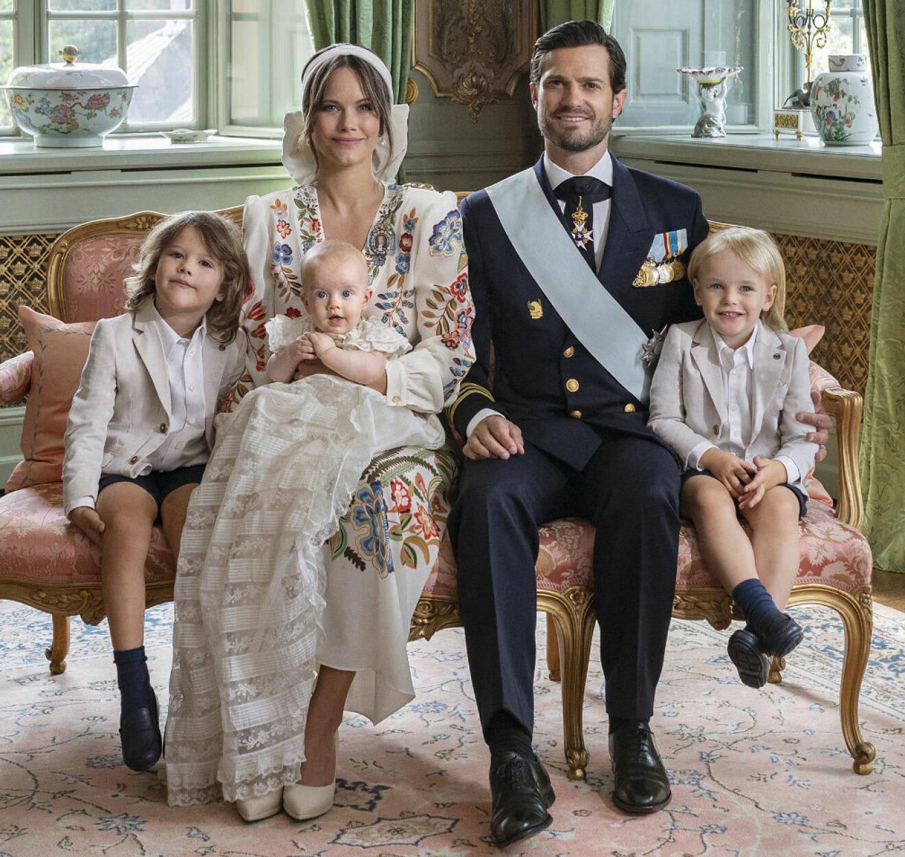 Prinsessan Sofia och prins Carl Philip med sina barn Julian Gabriel och Alexander