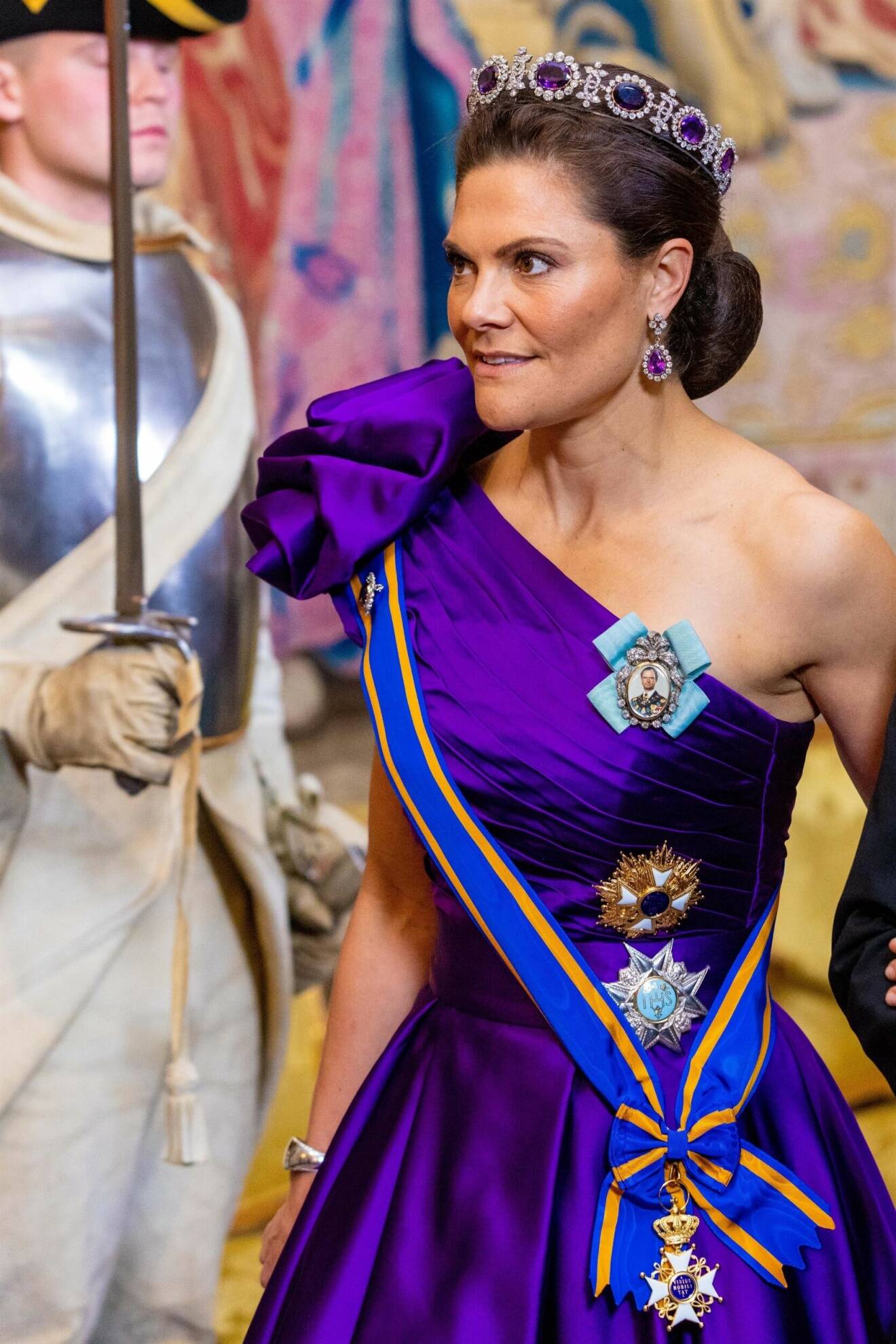 Kronprinsessan Victoria i lila – statsbesök från Holland 2022