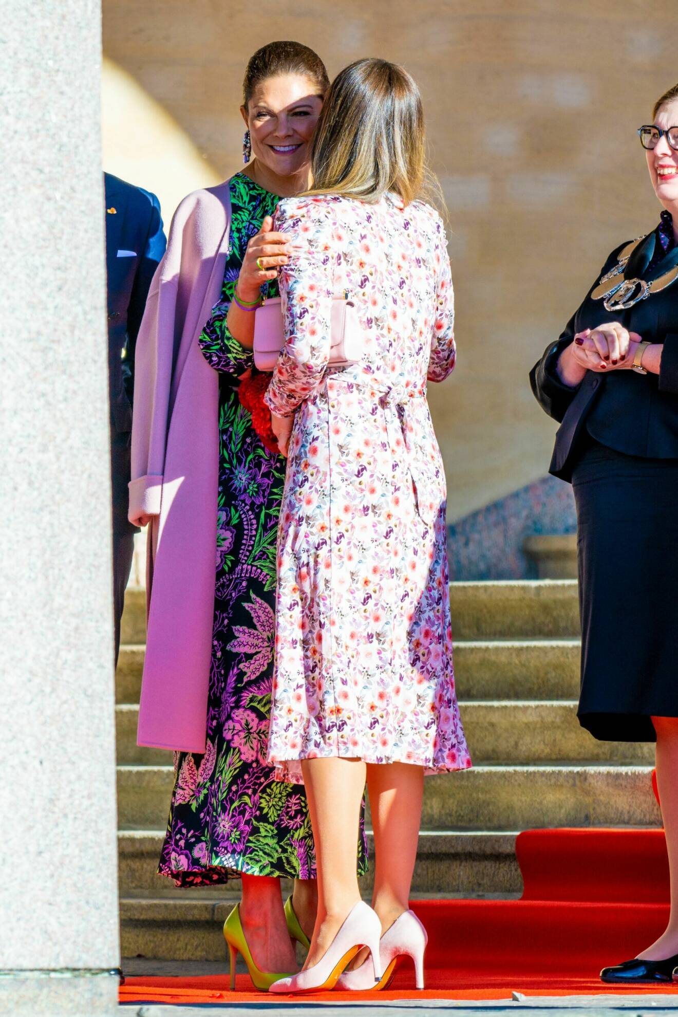 Prinsessan Sofia och kronprinsessan Victoria under statsbesök från Nederländerna